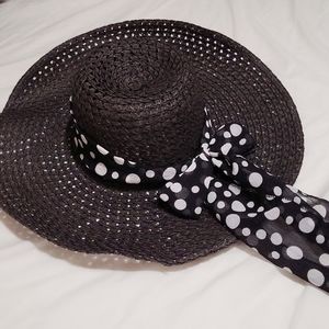 Straw Floppy Hat Wide Brim, Black, Polka Dot
